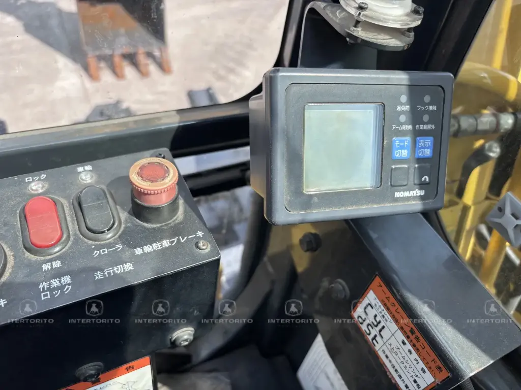 KOMATSU PC58UU (18)_12_11zon.webp