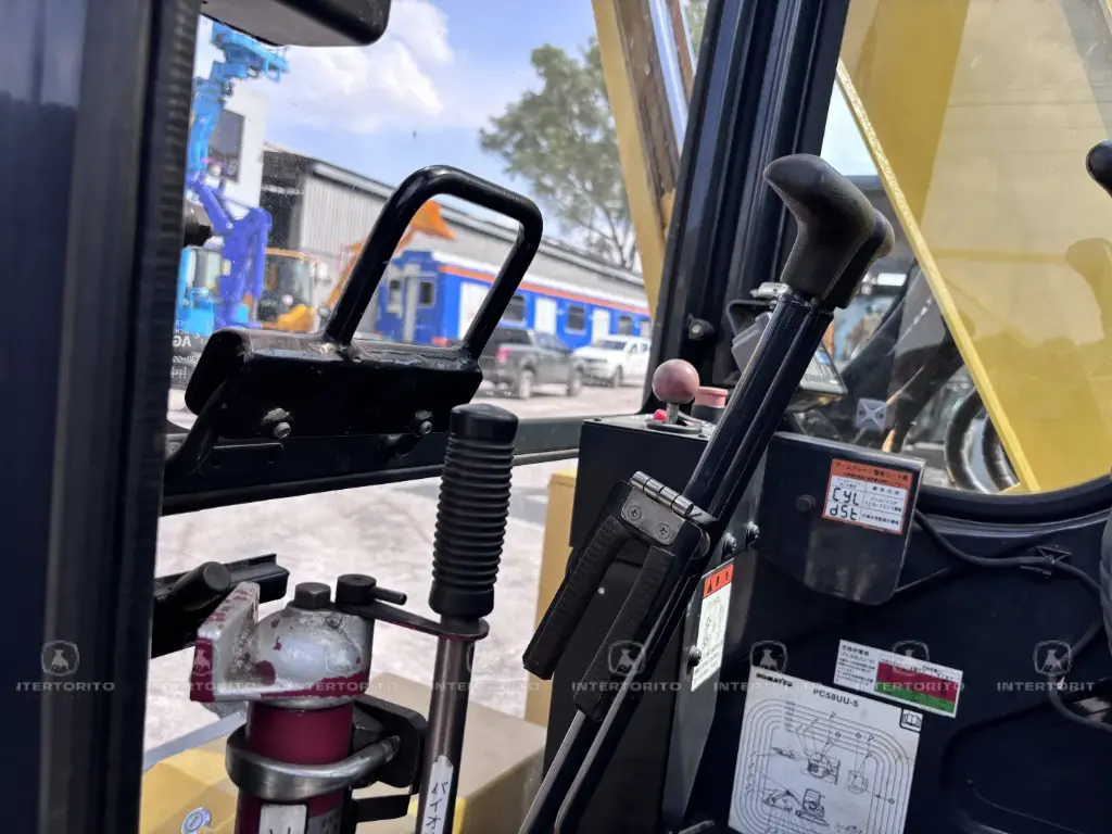 KOMATSU PC58UU (15)_9_11zon.webp