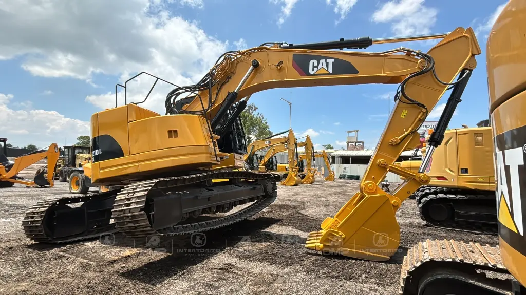 CAT 321DL 0290 (2).webp