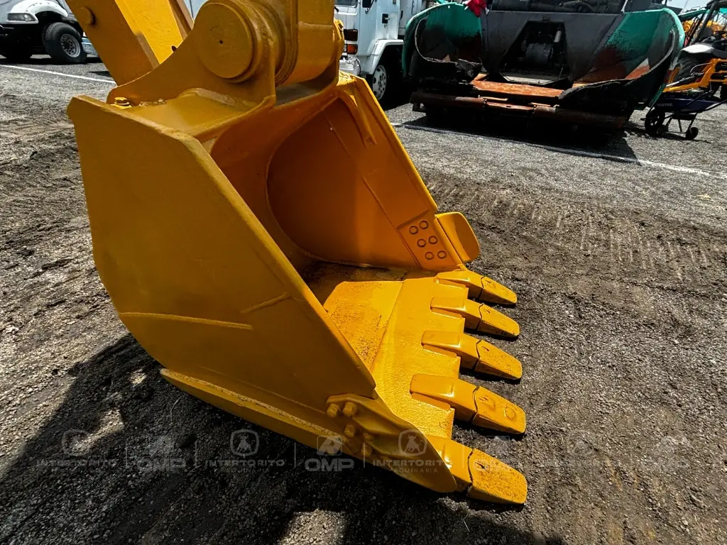 CAT 321DL 0290 (11).webp