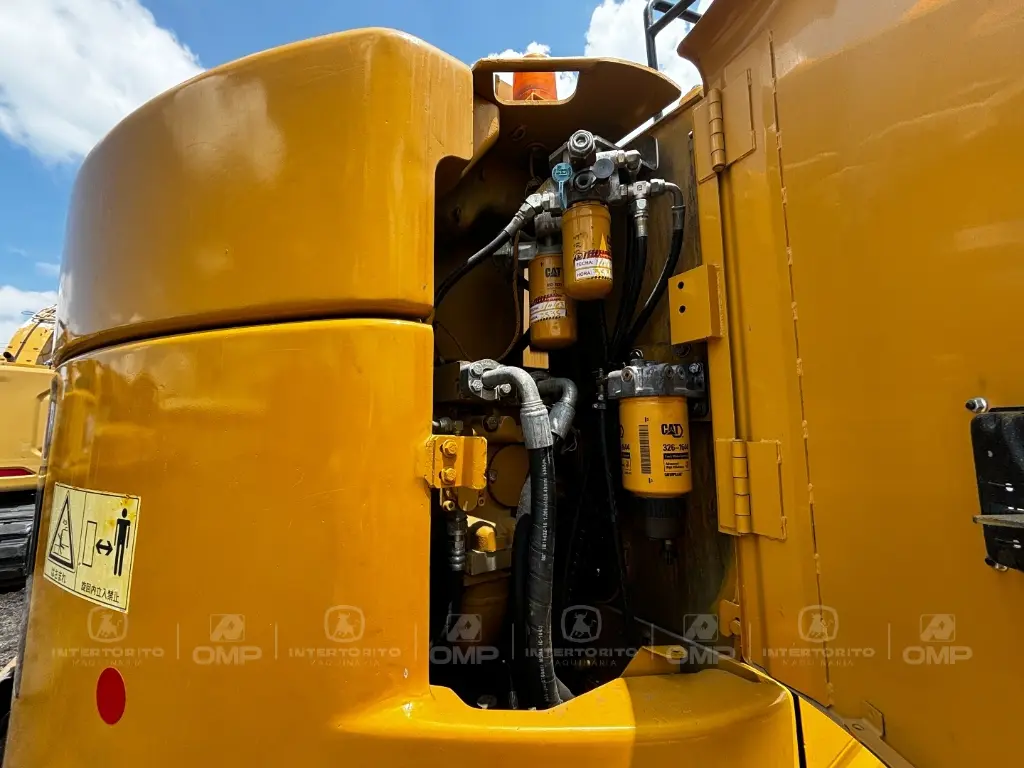 CAT 321DL 0290 (4).webp