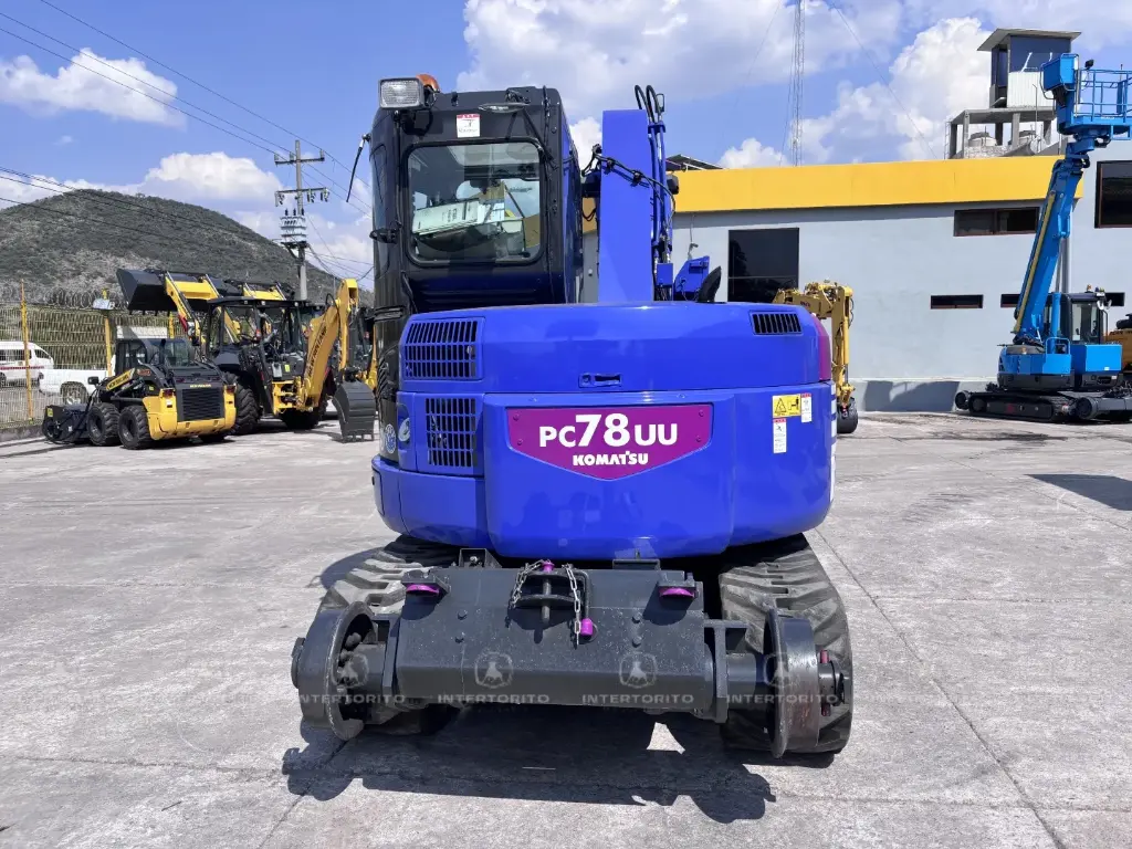 KOMATSU PC78UUT (4)_1_11zon.webp
