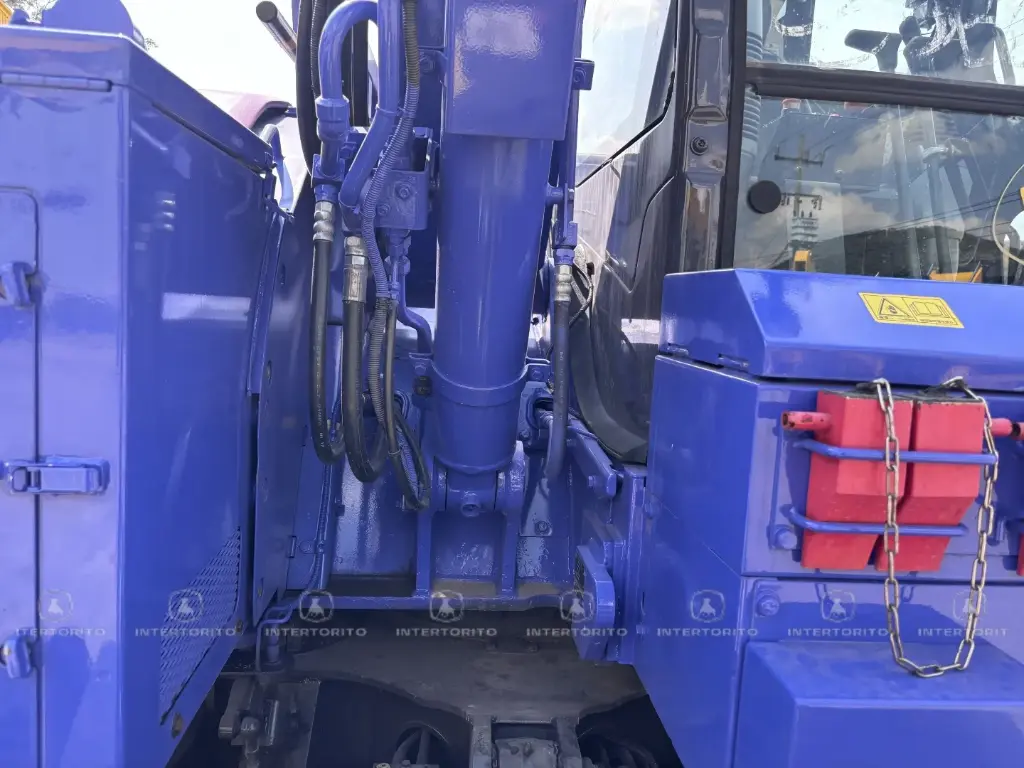 KOMATSU PC78UUT (14)_11_11zon.webp