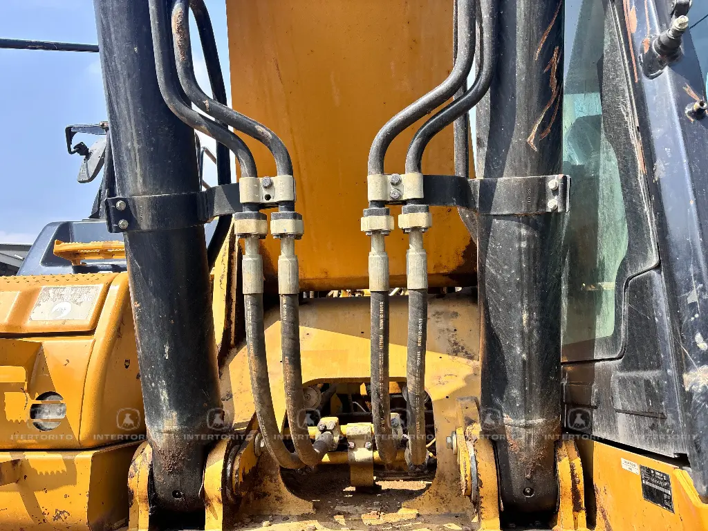 CAT 336 0234 (9)_7_11zon.webp