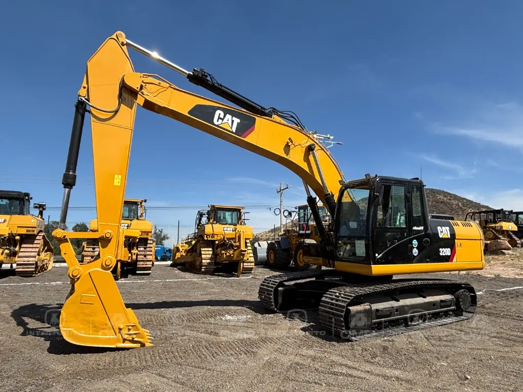 CAT 320D 8905 (12).webp