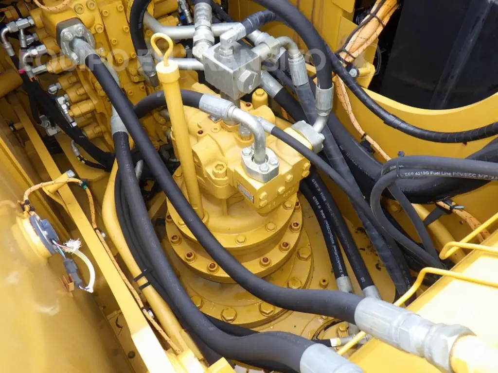 CAT 320E 3782 (13)_12_11zon.webp