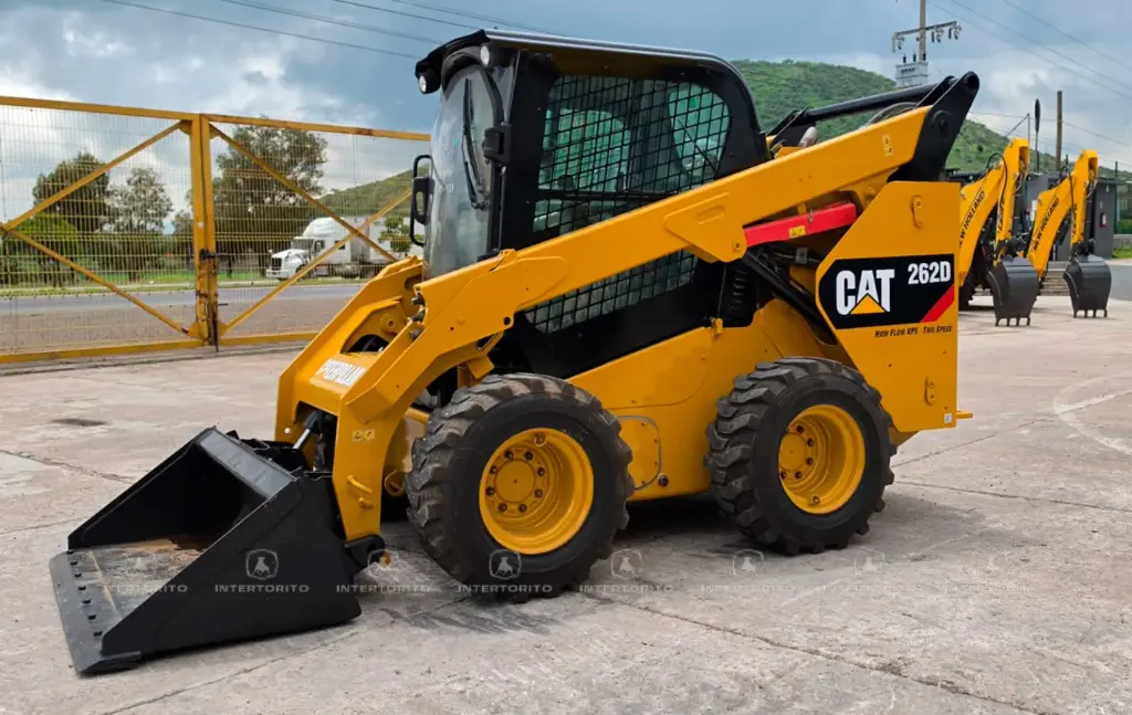 CAT 262D 5006 (6)_4_11zon.webp