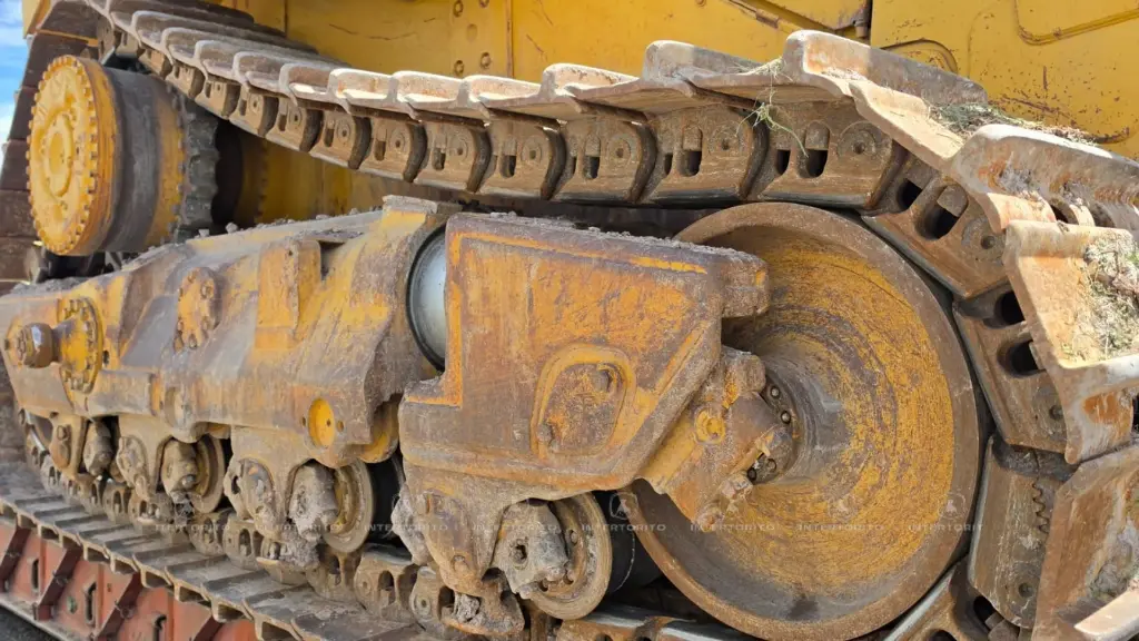 CAT D9 0486 (5)_2_11zon.webp