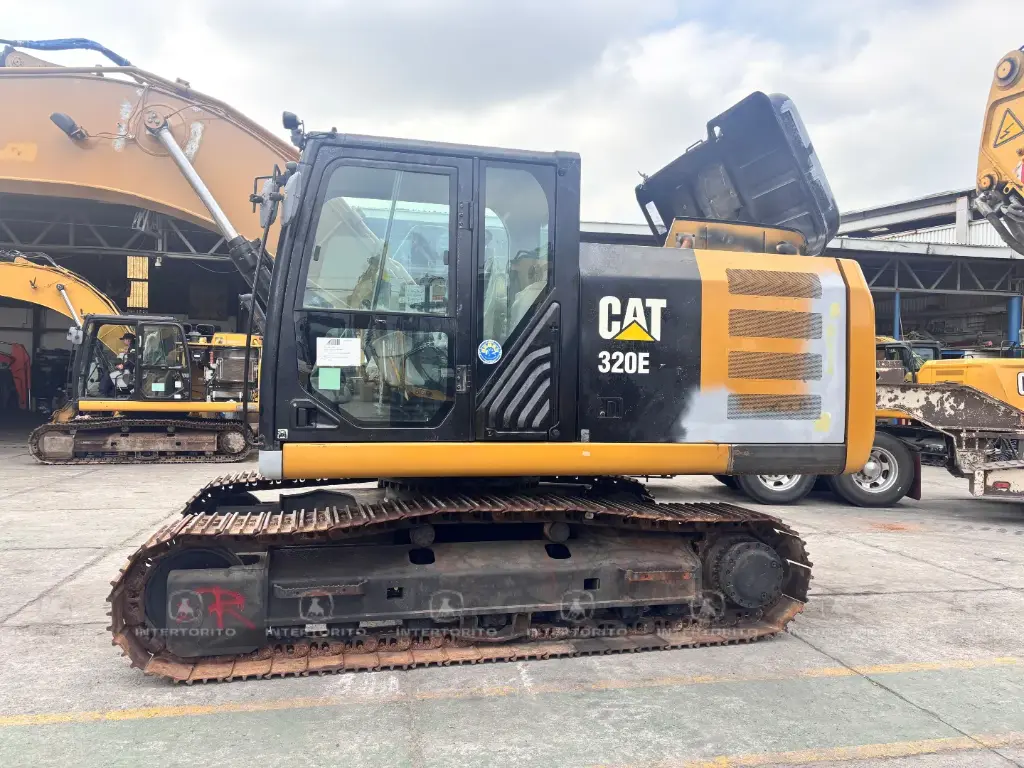 CAT 320E 4378 (9)_9_11zon.webp