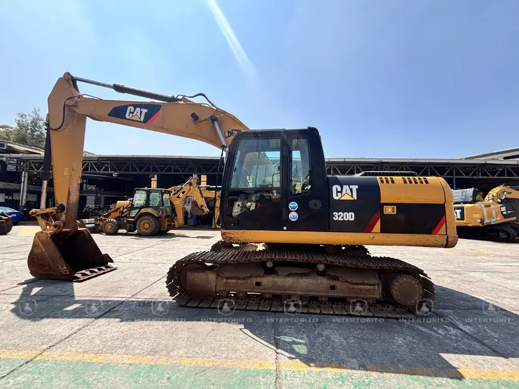 CAT 320D 8154 (6)_2_11zon.webp
