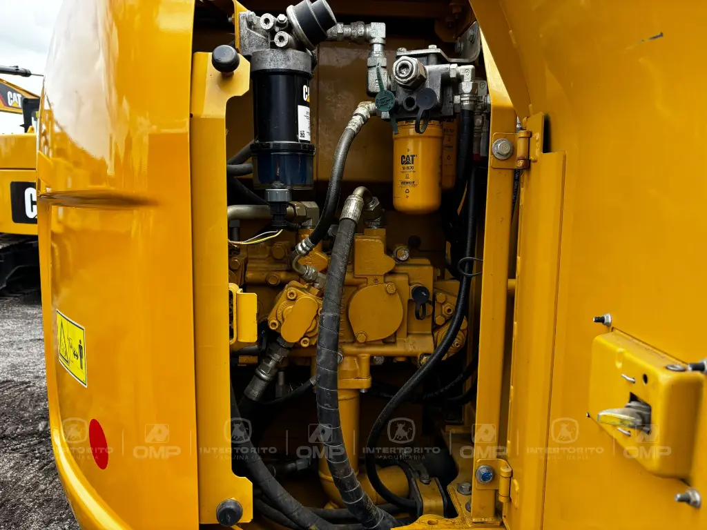 CAT 311FLRR 1096.webp