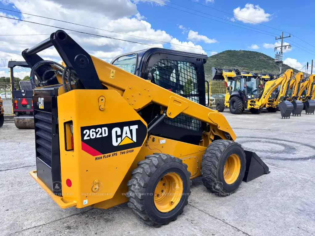 CAT 262D 5006 (6)_11_11zon.webp