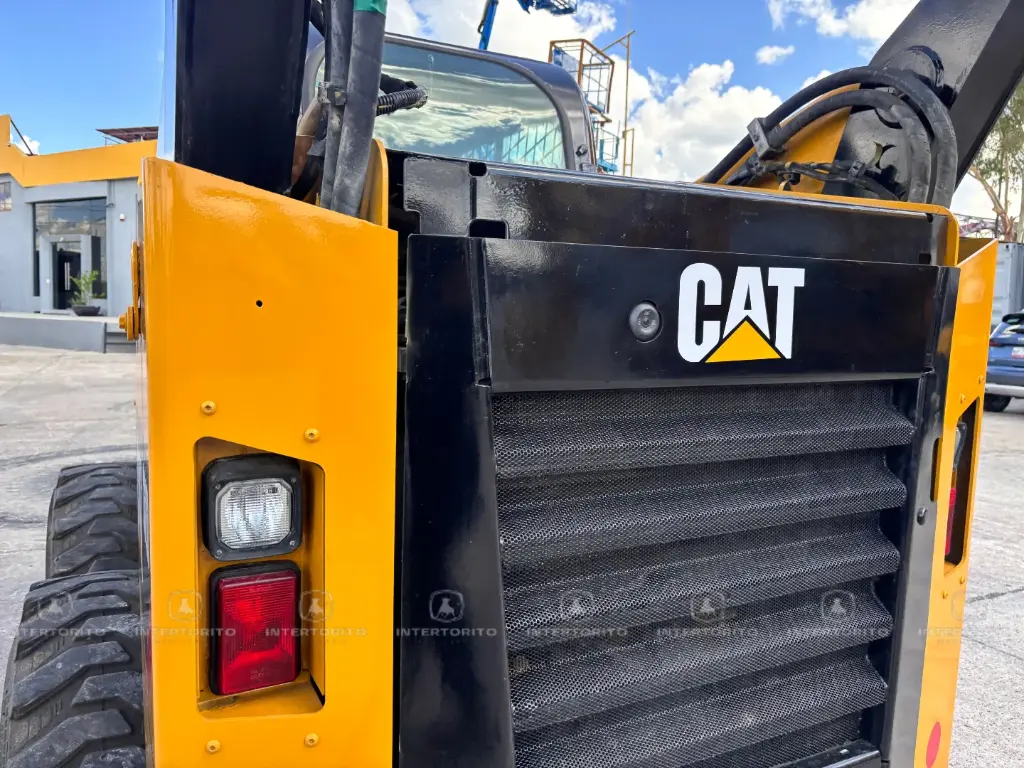 CAT 262D 5006 (13)_3_11zon.webp