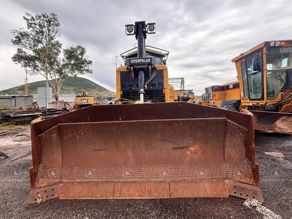 CAT D7E 0142 (2)_14_11zon.webp