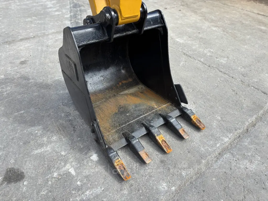 CAT 306 0319 (9).webp
