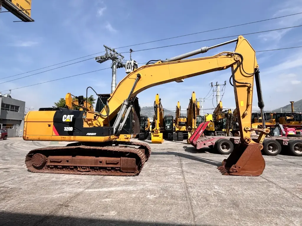 CAT 320D 9595 (2)_13_11zon.webp