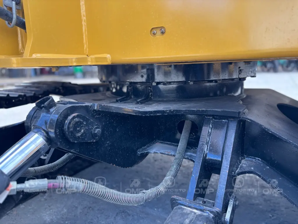 CAT 306 0319 (10).webp