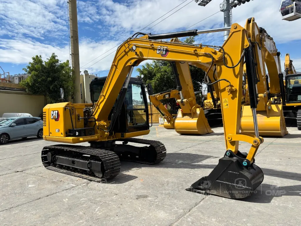 CAT 307 0327 (1).webp