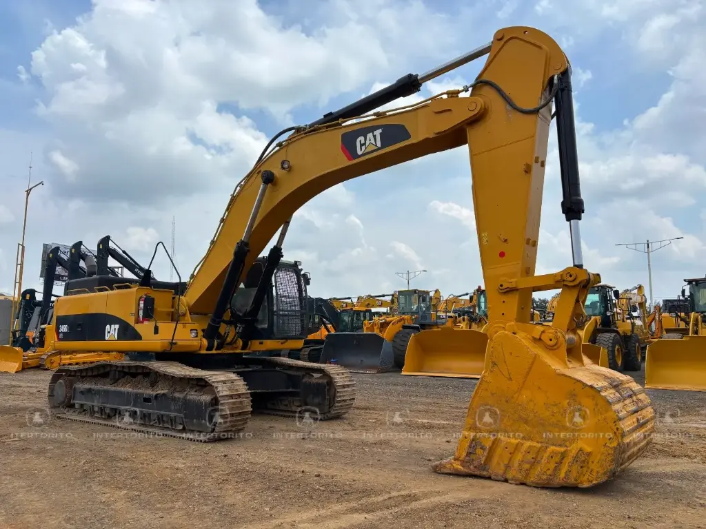 Excavadora CAT 349 DL 