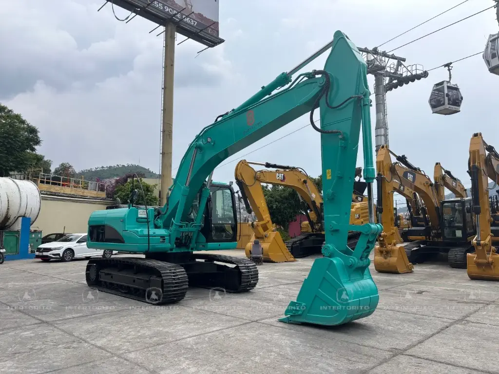 Excavadora CAT 320D
