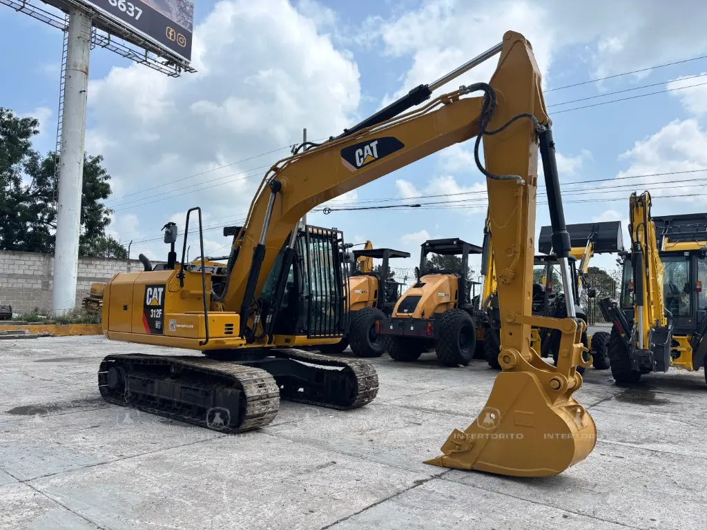 EXCAVADORA CAT 312FGC FAFKE10561