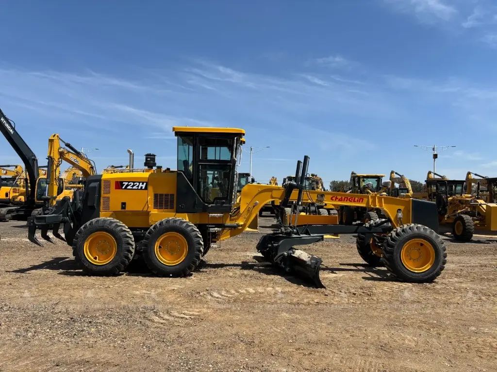 Motoniveladora SINOMACH 722 H