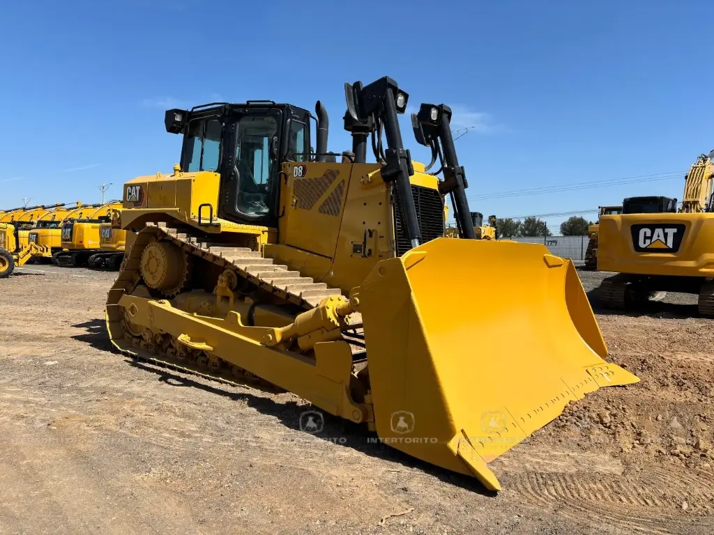 Tractor CAT D8 