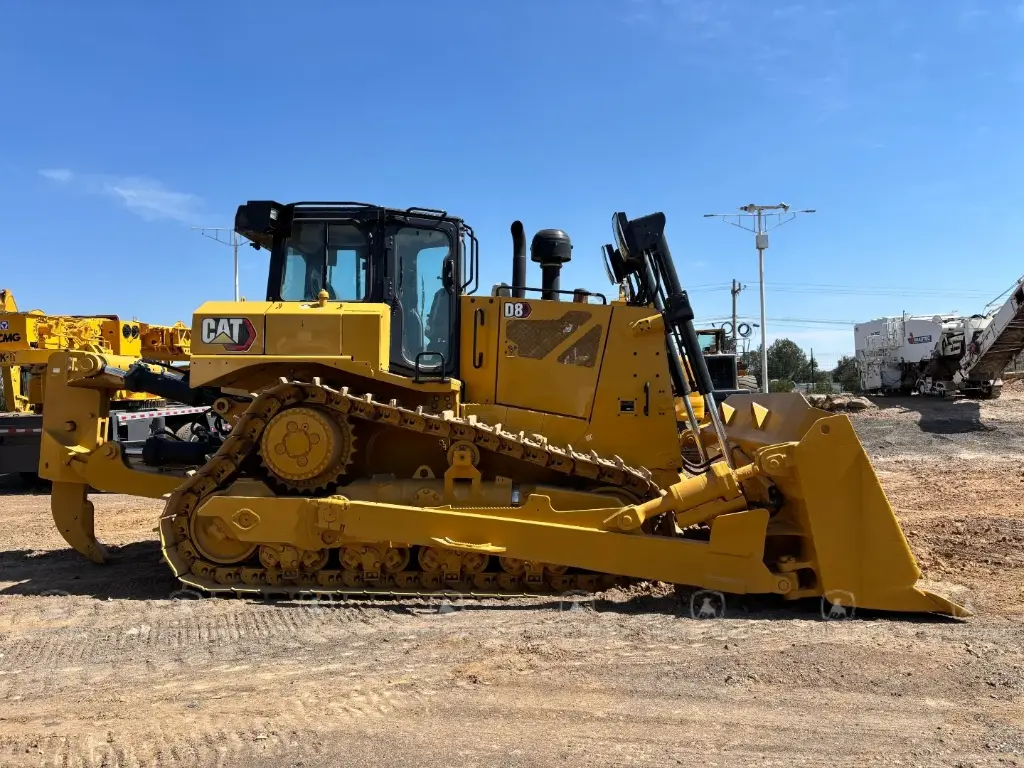 Tractor CAT D8