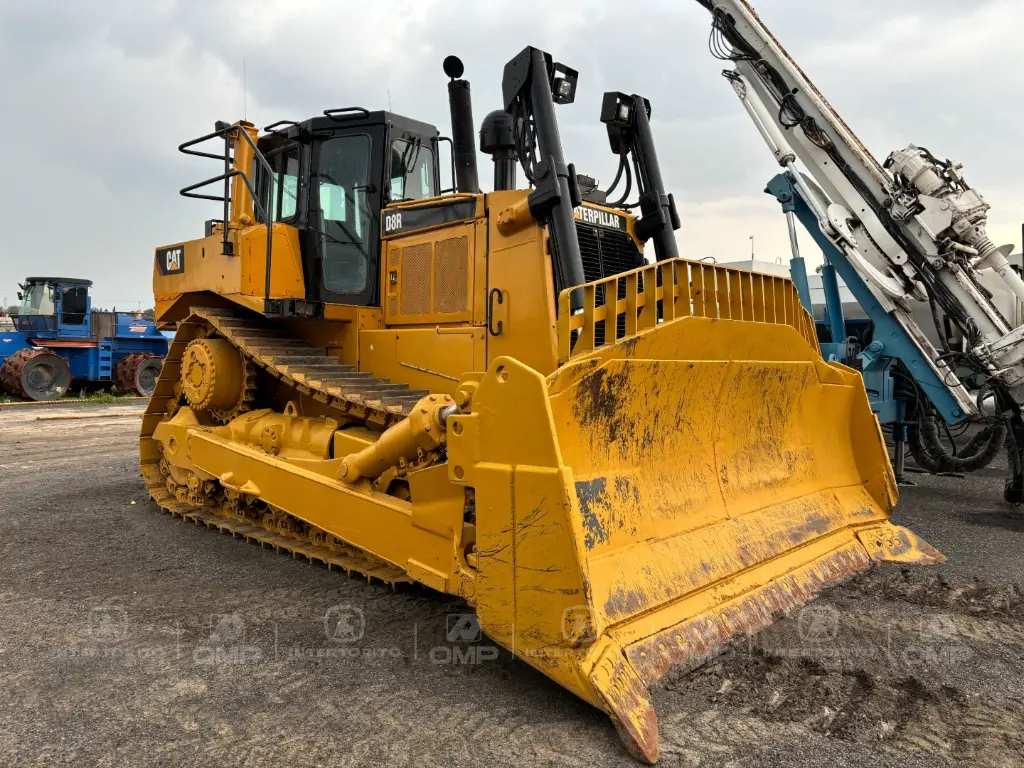 Tractor CAT D8R