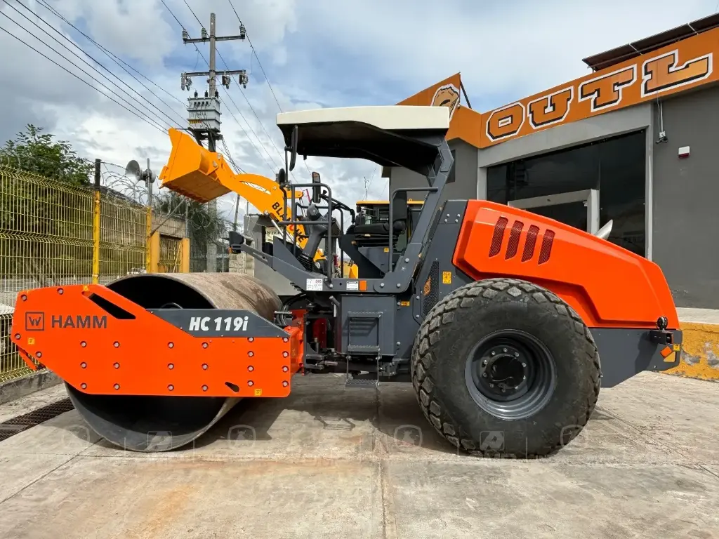 Vibrocompactador HAMM HC 119i