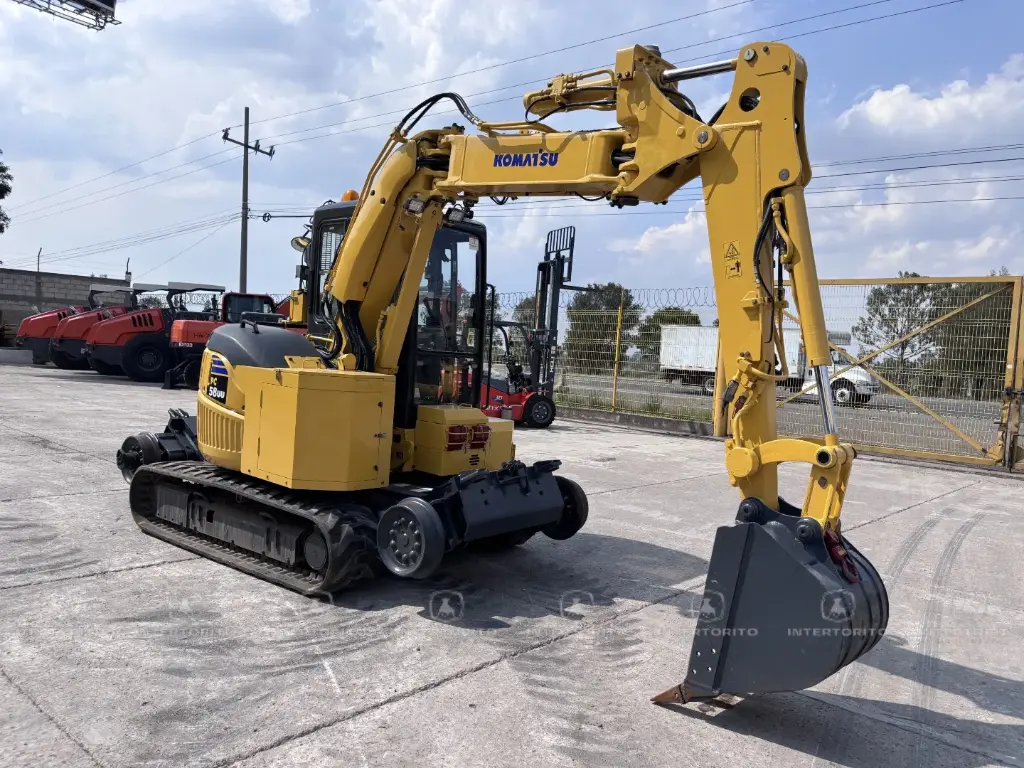 Excavadora Komatsu PC58UUT-5