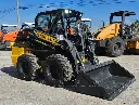 Mini Cargador  NEW HOLLAND L320N