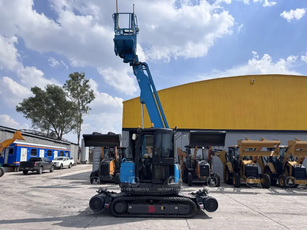 Plataforma elevadora sobre rieles TNB9.9C