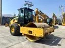 Vibrocompactador CAT CS54B