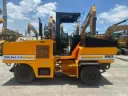Compactador neúmatico Rosco Trupac 915