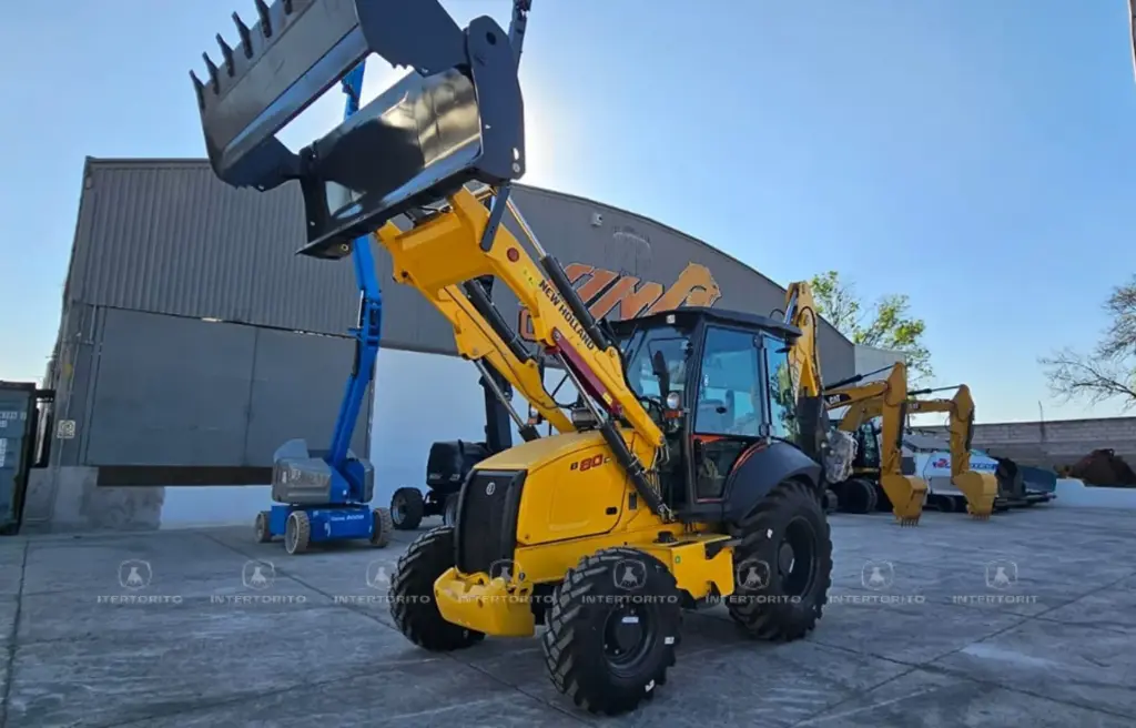 Retroexcavadora New Holland B80C