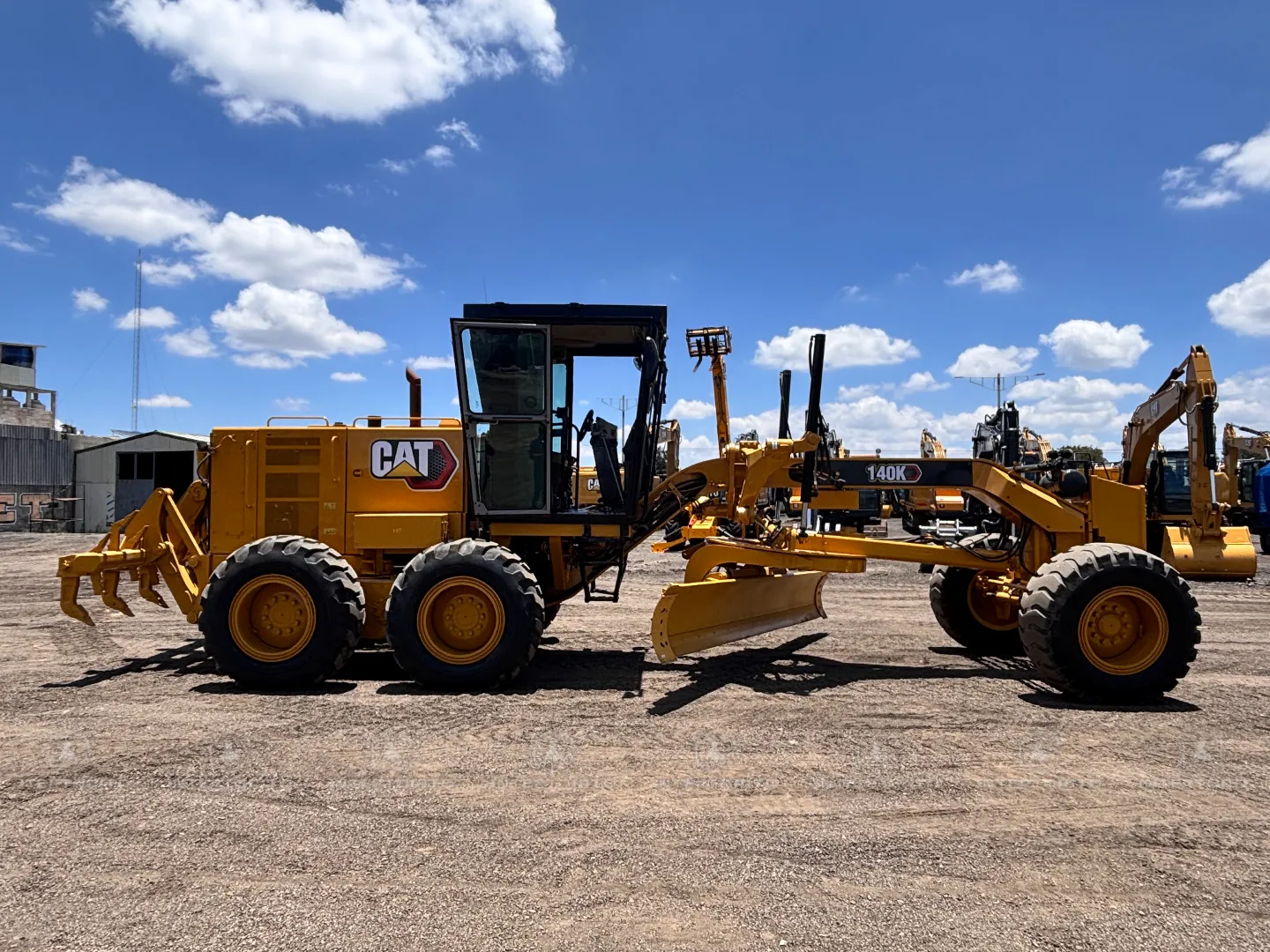Motoniveladora CAT 140K