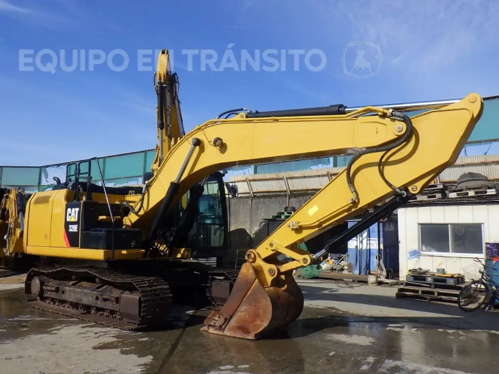 Excavadora CAT 320E 