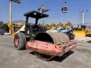Compactador de suelo DYNAPAC CA250D