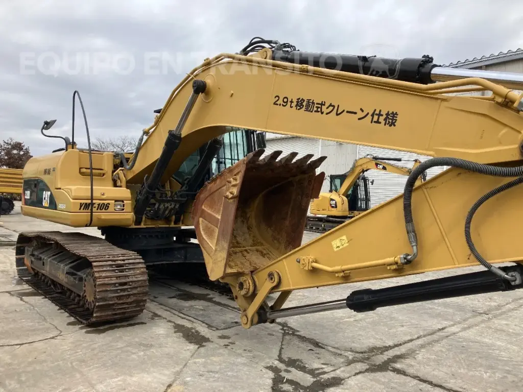 Excavadora CAT 320D