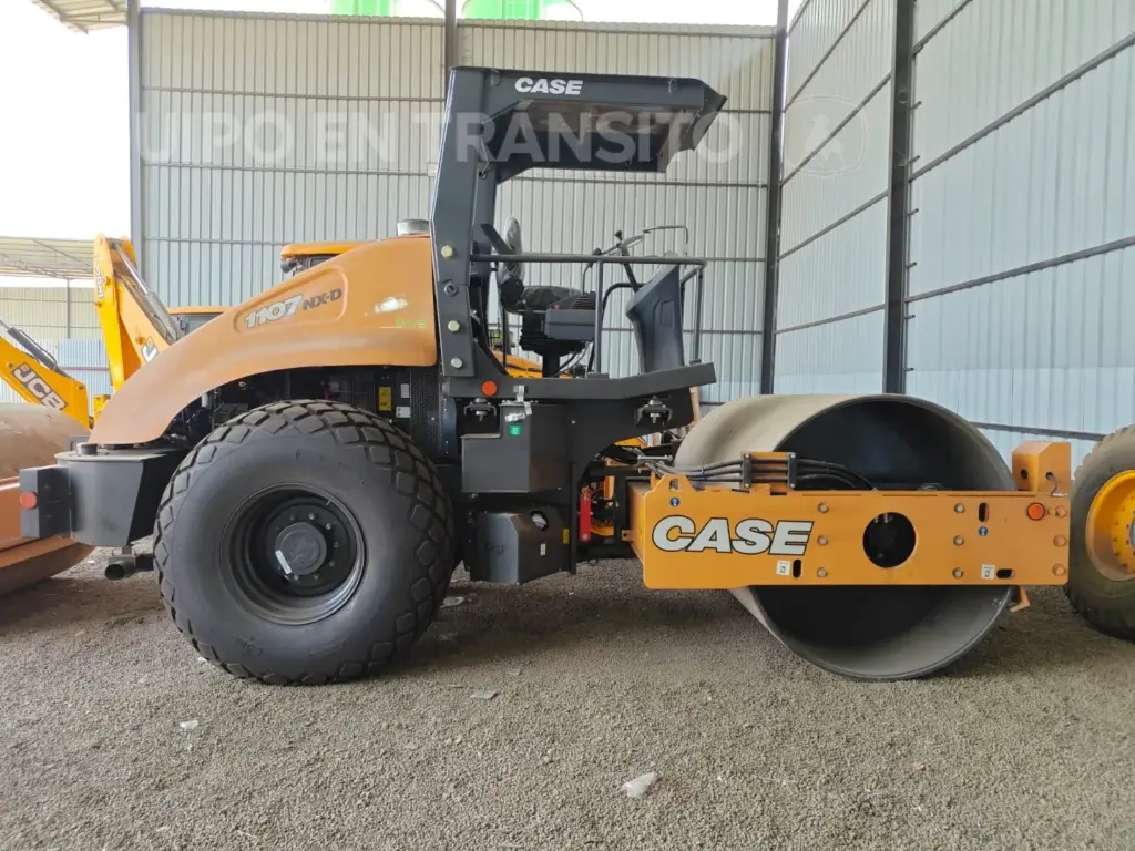 Compactador de Rodillo CASE 1107EX