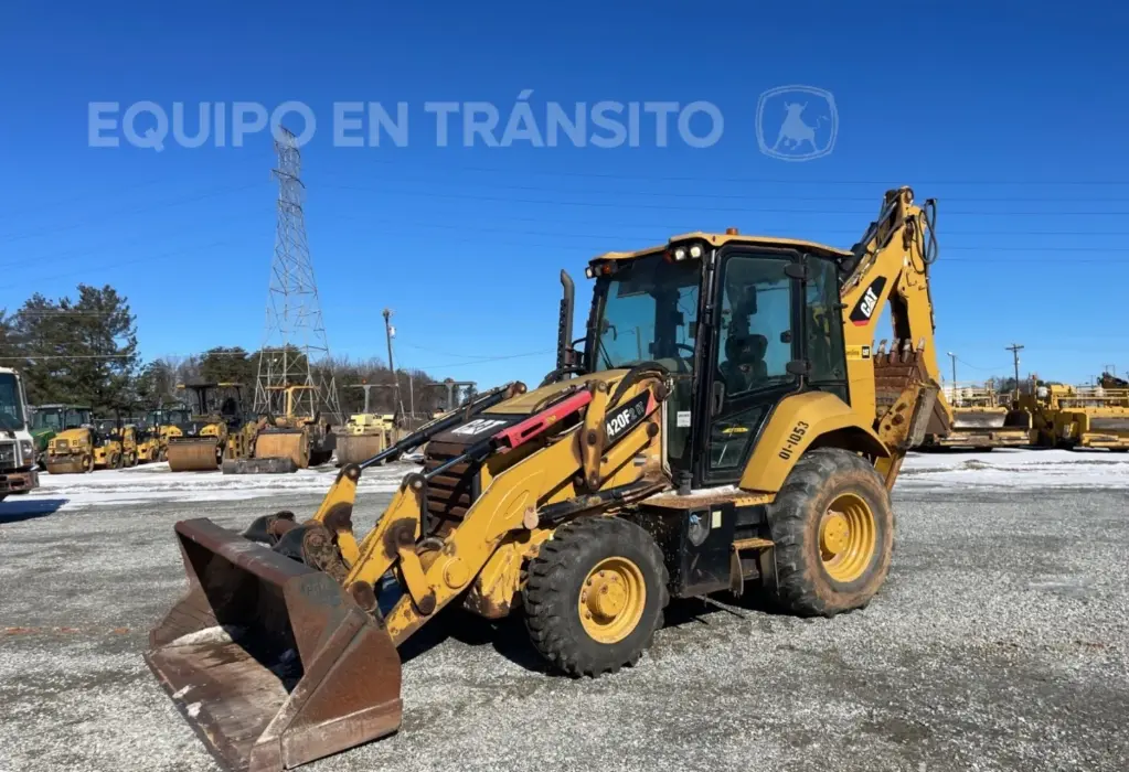 Retroexcavadora CAT 420F2 IT