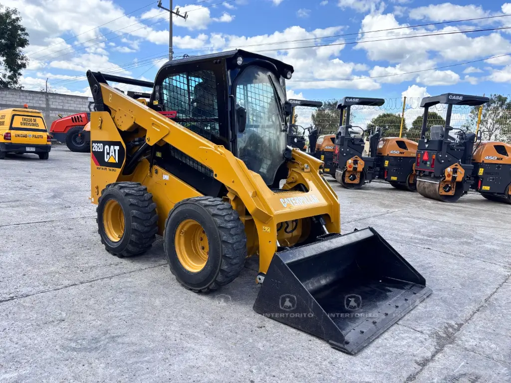 Minicargador CAT 262D
