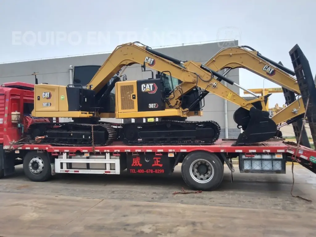 Excavadora CAT 307
