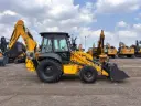 Retroexcavadora New Holland B80C