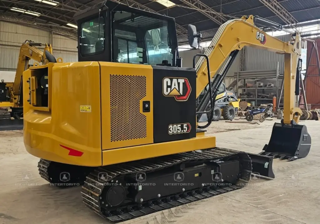 Excavadora CAT 305.5