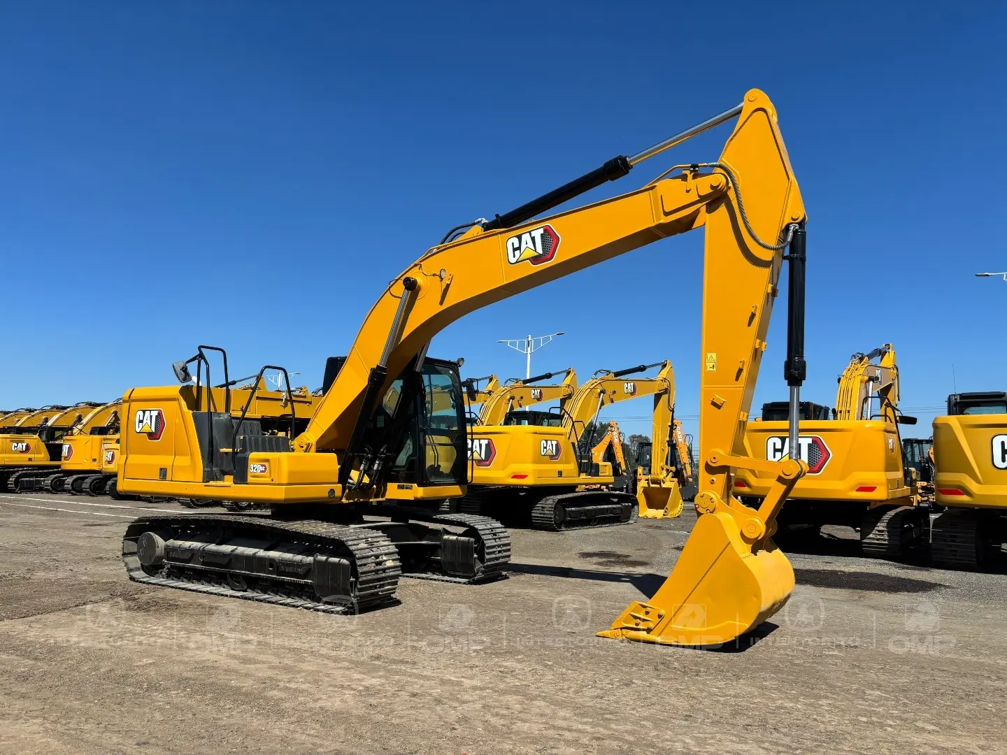 EXCAVADORA CAT 320GC DKJ20167