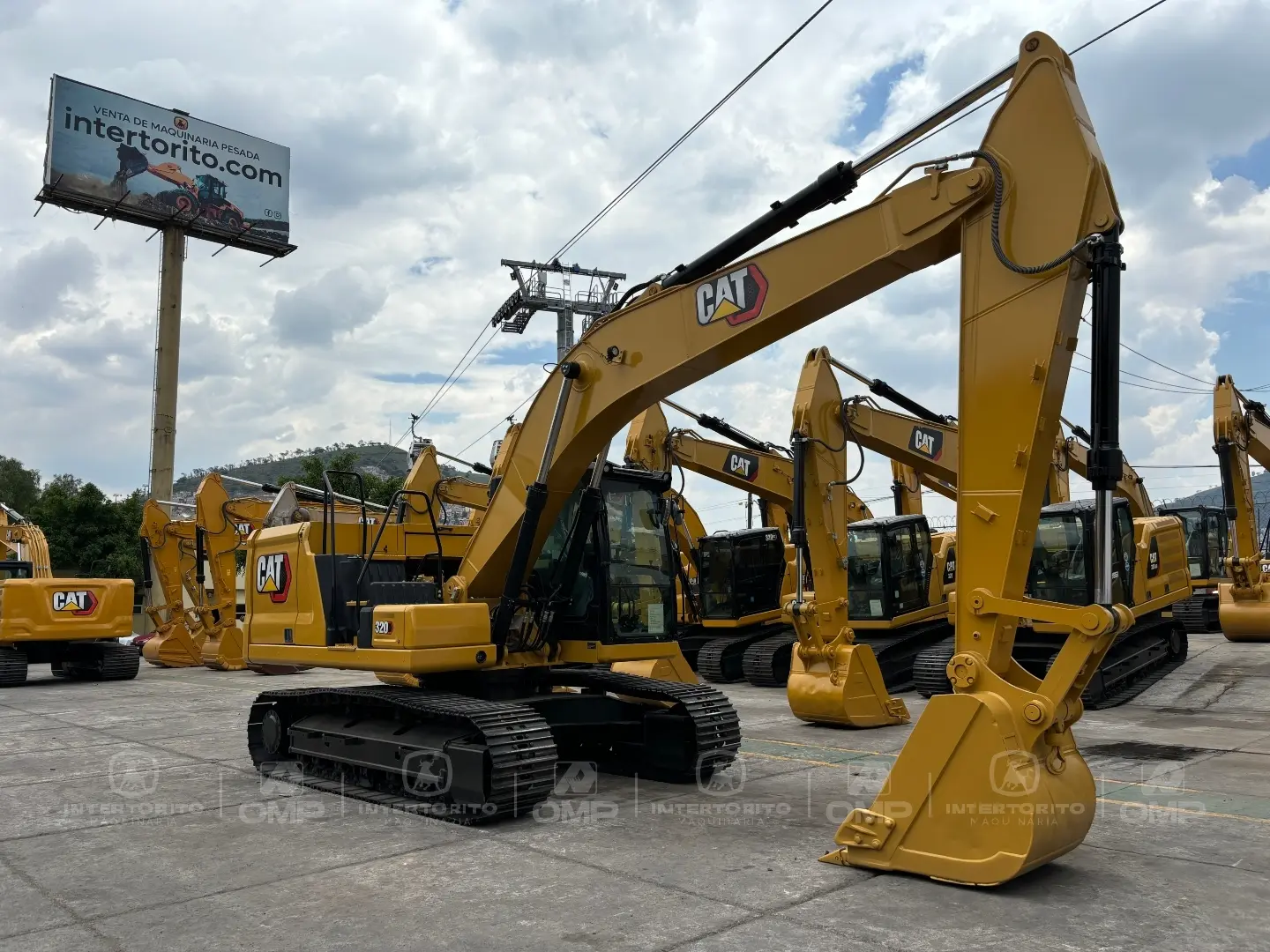 EXCAVADORA CAT 320 HEX10454