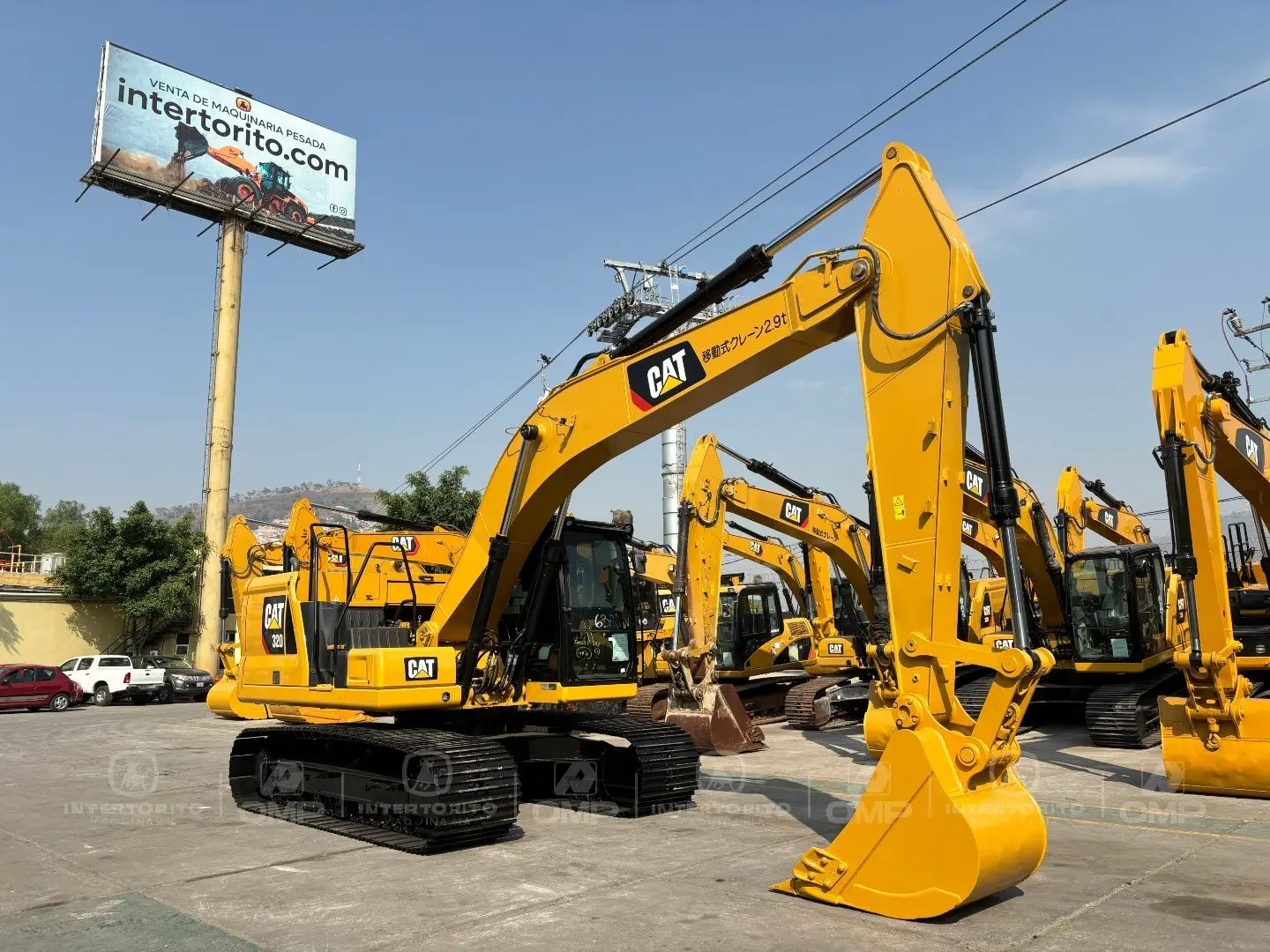 EXCAVADORA CAT 320 HEX02446