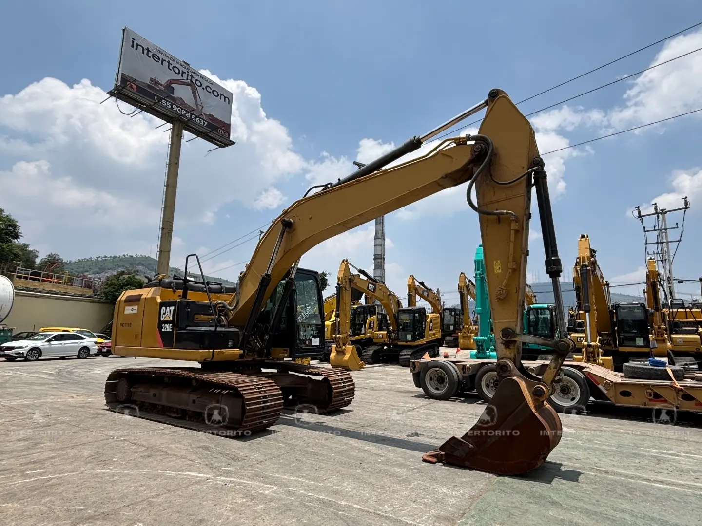 EXCAVADORA CAT 320E SXE00695